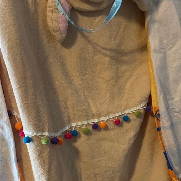 Llama/Alpaca Hooded Onesie with Colorful Pom-Poms - Picture 12 of 15